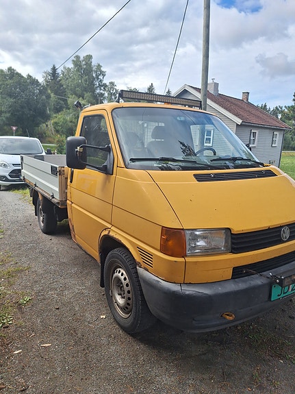 Volkswagen Transporter 2 of 4
