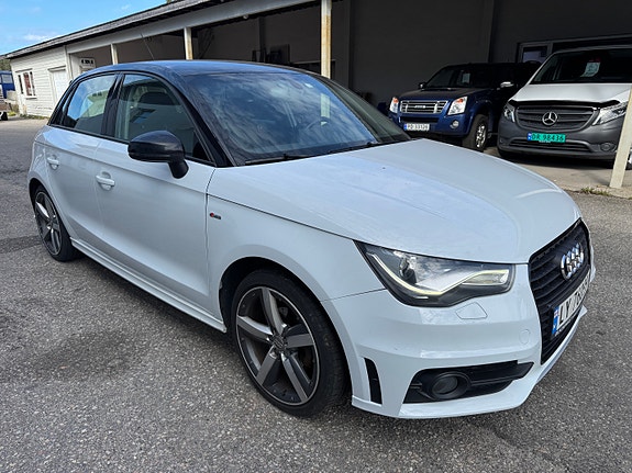 Audi A1 3 of 8