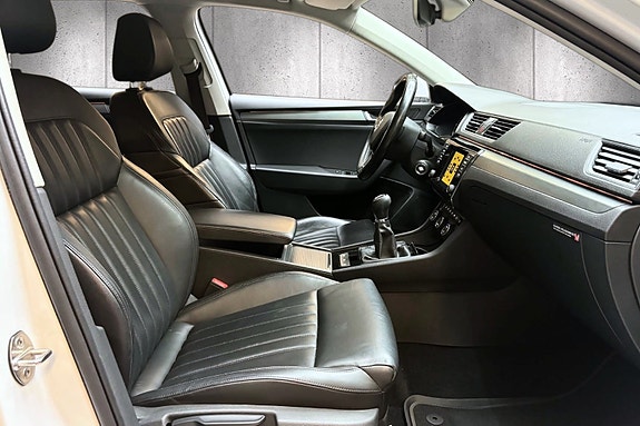 Skoda Superb 29 of 30
