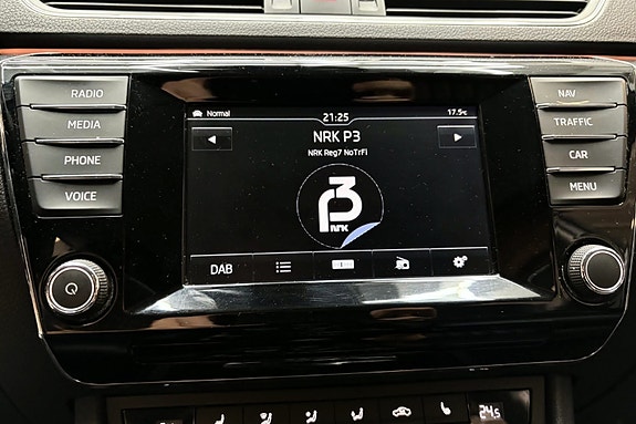 Skoda Superb 17 of 30