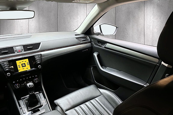 Skoda Superb 30 of 30