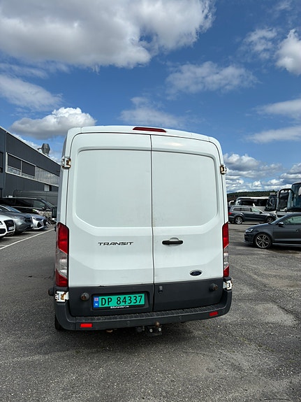 Ford Transit 310 L3 Van 3 of 11