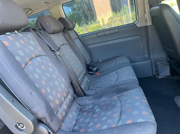 Mercedes-Benz Vito 111 11 of 21