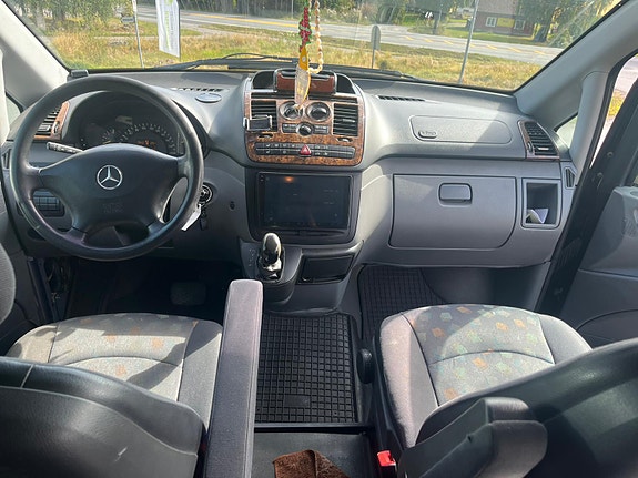 Mercedes-Benz Vito 111 20 of 21