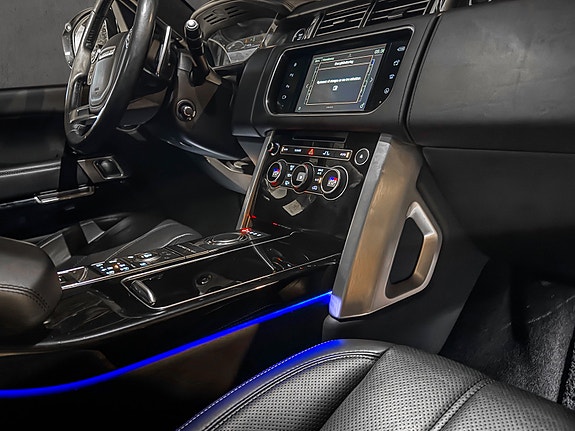 Land Rover Range Rover 19 of 29