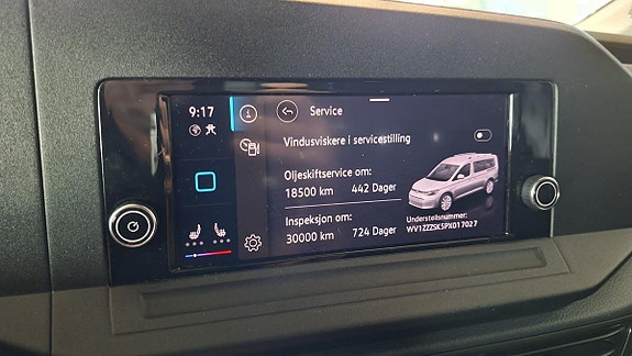 Volkswagen Caddy Maxi 16 of 22