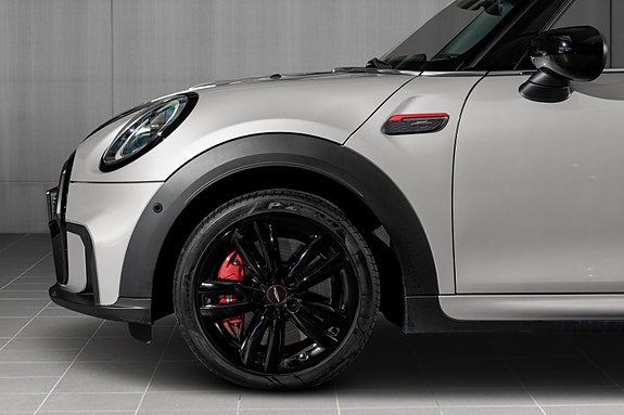 MINI John Cooper Works 23 of 30