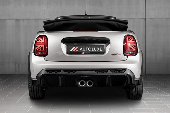 MINI John Cooper Works 10 of 30