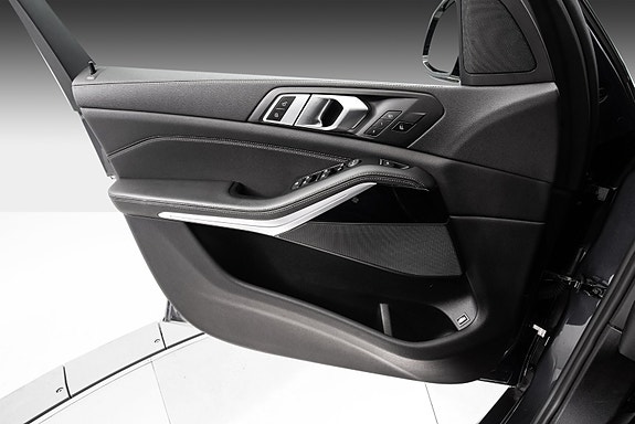 BMW X5 26 of 30