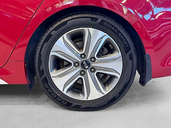 Kia Optima 7 of 30