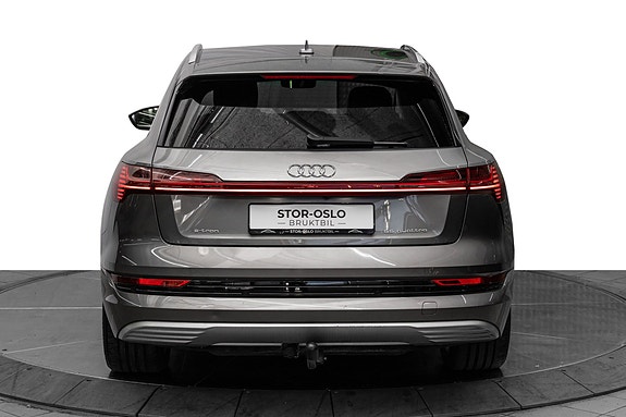 Audi e-tron 7 of 24