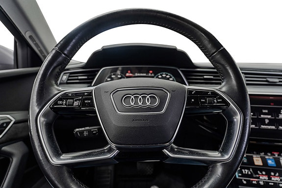 Audi e-tron 19 of 24