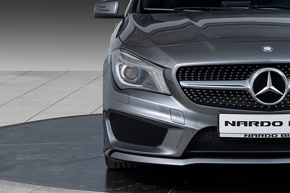 Mercedes-Benz CLA180 4 of 25