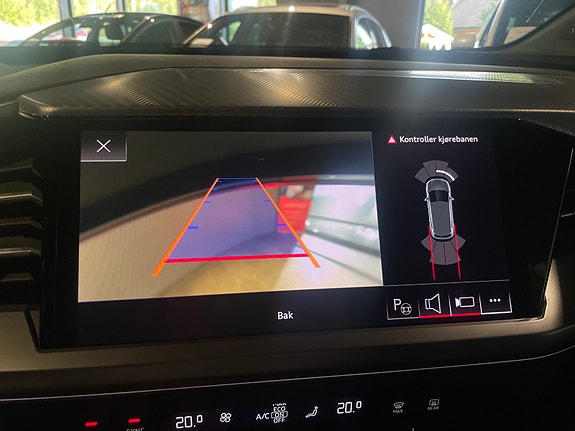 Audi Q4 e-tron 16 of 28