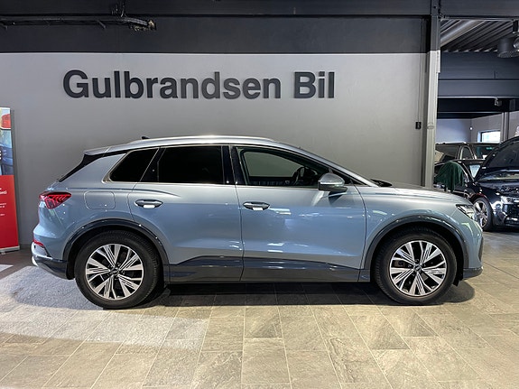 Audi Q4 e-tron 4 of 28
