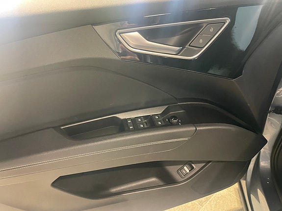 Audi Q4 e-tron 11 of 28