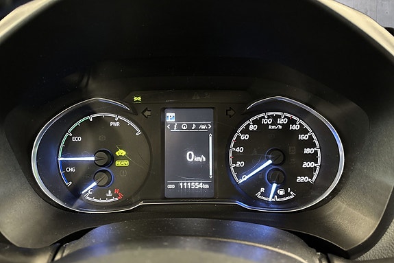 Toyota Yaris 13 of 30