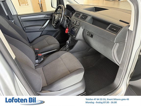 Volkswagen Caddy Maxi 20 of 25