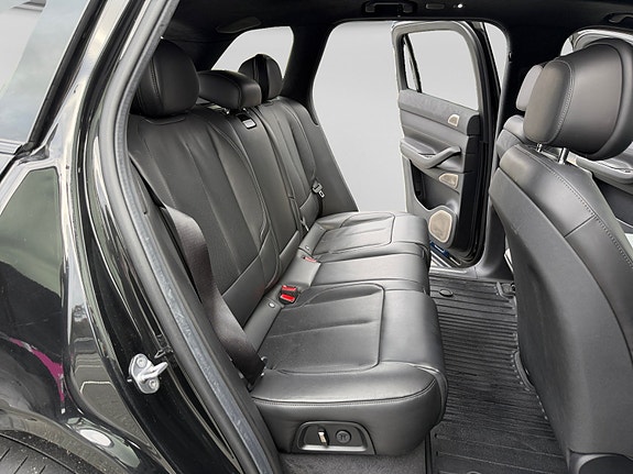 NIO EL7 17 of 23