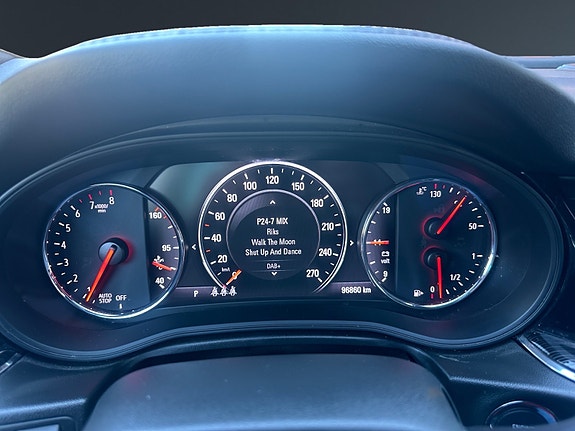 Opel Insignia 17 of 30