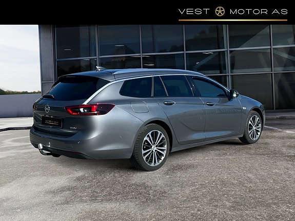 Opel Insignia 8 of 30