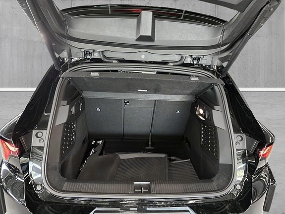 Renault Scenic E-Tech 24 of 26