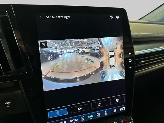 Renault Scenic E-Tech 14 of 26