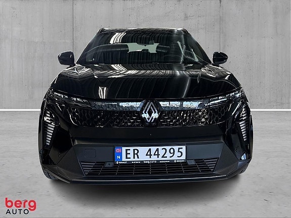 Renault Scenic E-Tech 2 of 26