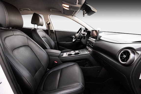 Hyundai Kona 28 of 30