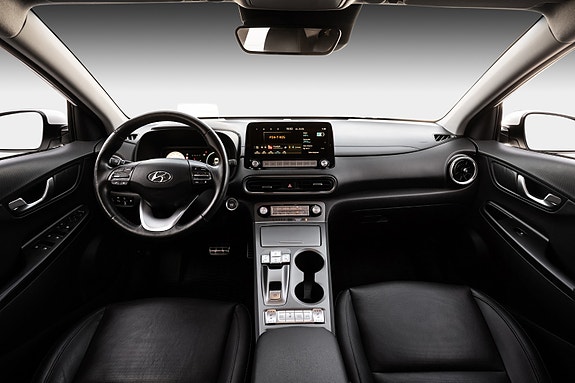 Hyundai Kona 11 of 30