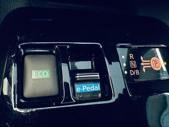 Nissan Leaf 16 of 26