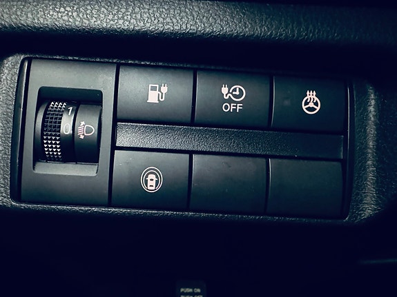 Nissan Leaf 17 of 26