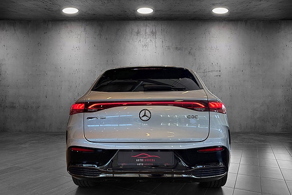 Mercedes-Benz EQE43 SUV 4 of 24