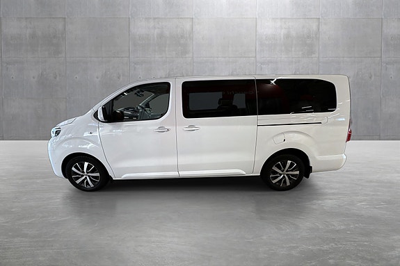 Toyota Proace Verso 2 of 27