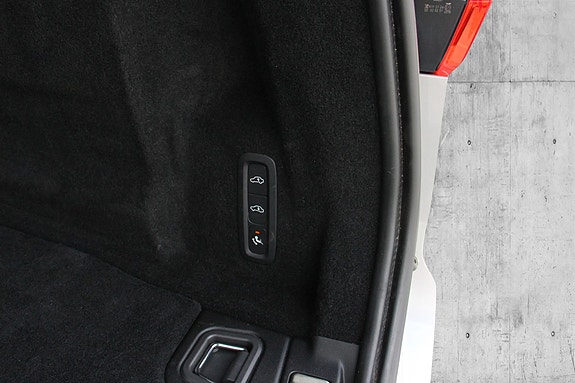Volvo XC60 20 of 30