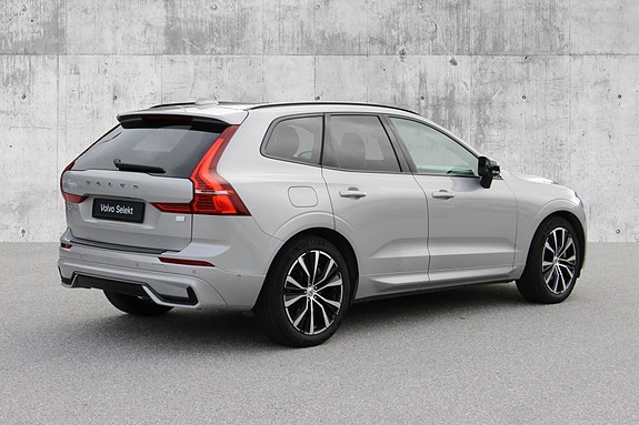 Volvo XC60 7 of 30