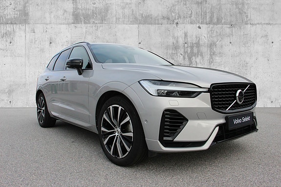 Volvo XC60 9 of 30