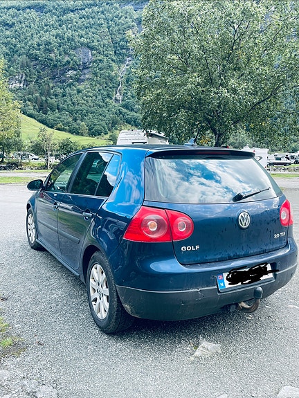 Volkswagen Golf V 12 of 30