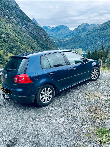 Volkswagen Golf V 15 of 30