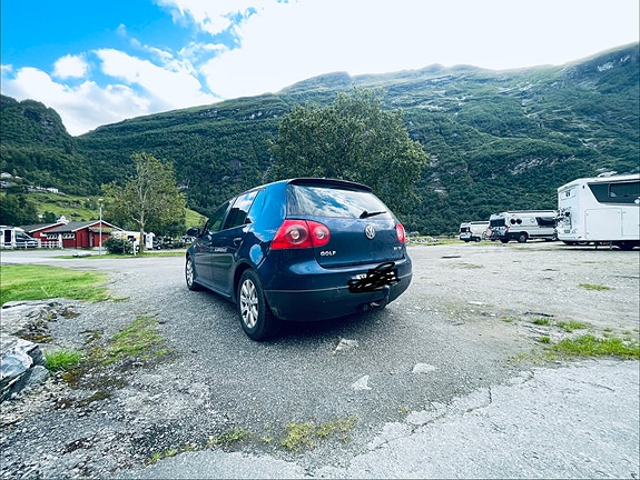 Volkswagen Golf V 11 of 30