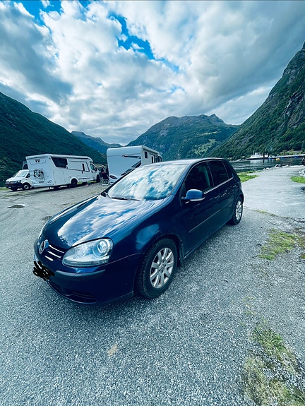 Volkswagen Golf V 13 of 30