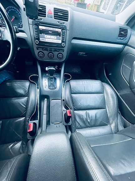 Volkswagen Golf V 24 of 30