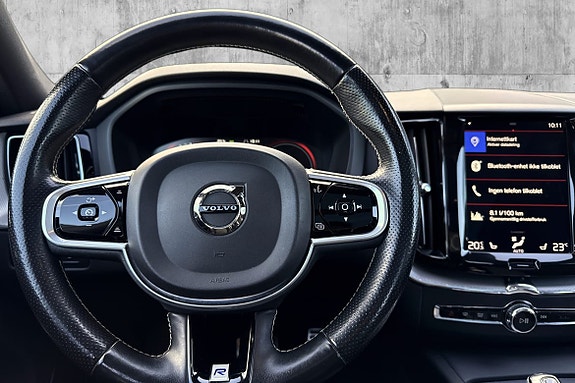 Volvo XC60 20 of 30