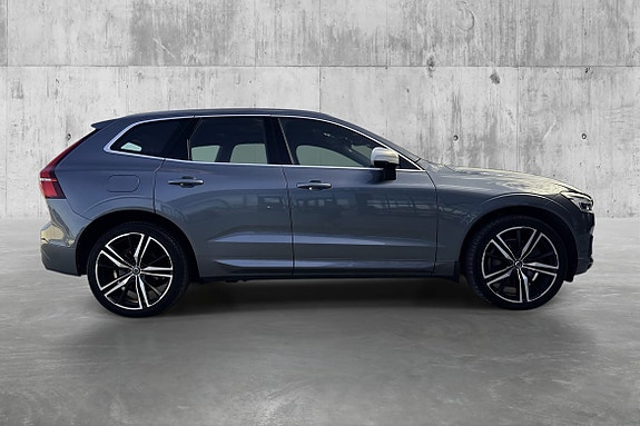 Volvo XC60 4 of 30