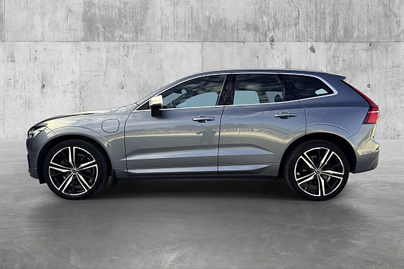 Volvo XC60 8 of 30
