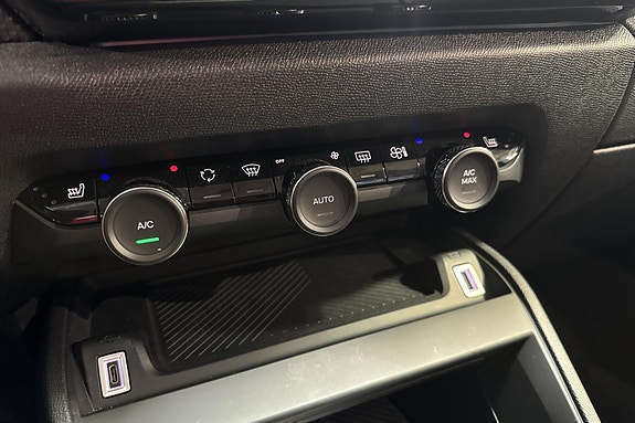 Citroen E-C4 15 of 24