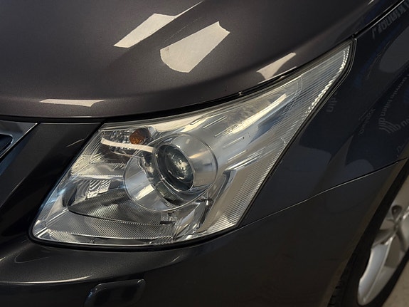 Toyota Avensis 7 of 30