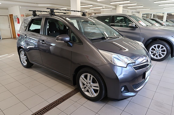 Toyota Verso-S 7 of 30