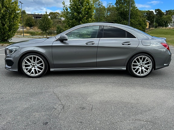 Mercedes-Benz CLA200 3 of 21