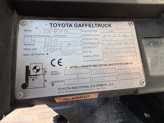 Toyota Tonero 30 Gaffeltruck, 3 000 kg løftekapasitet, sideforskyver 15 of 18